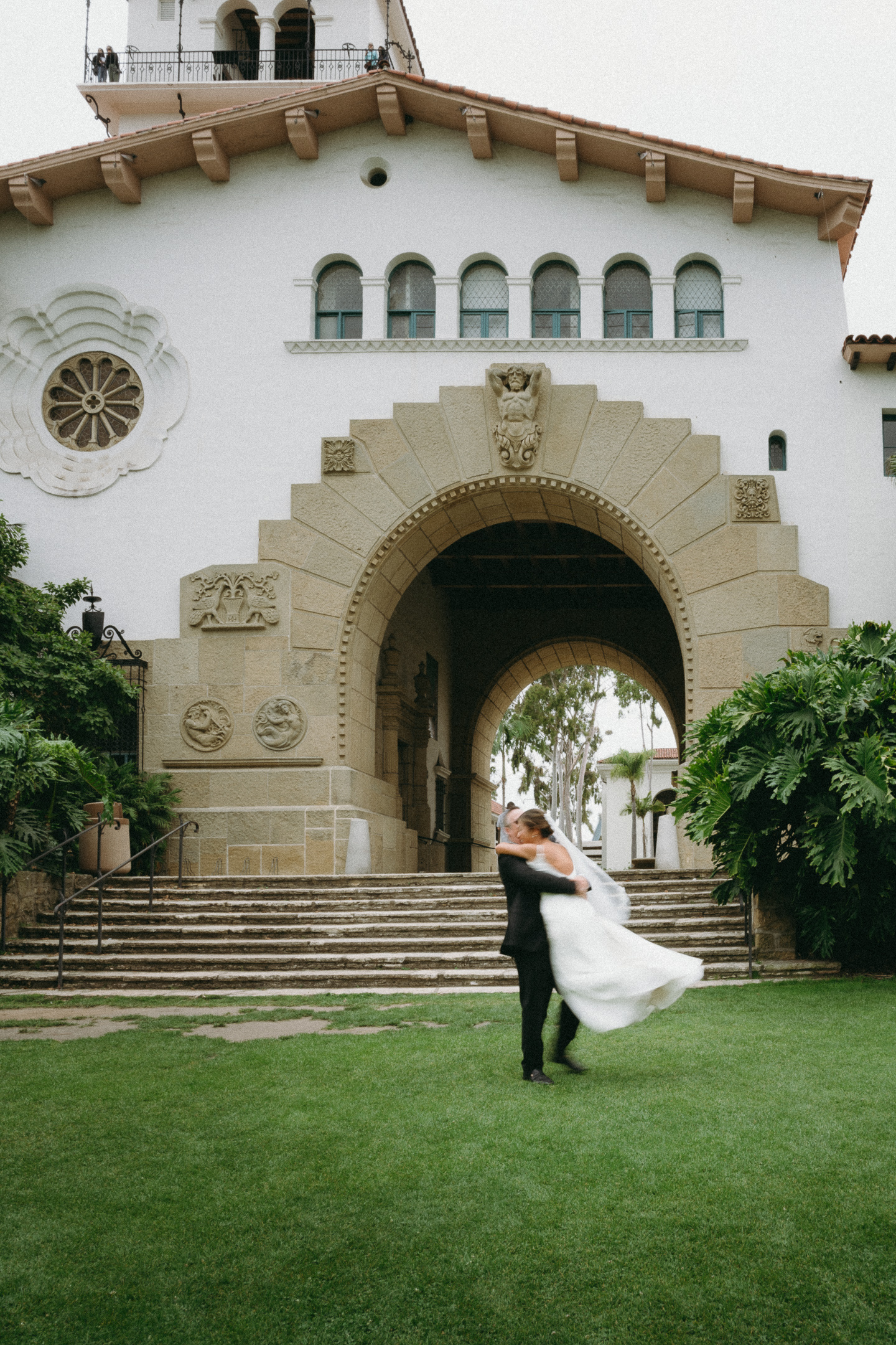 Lucy + Jon Get Married